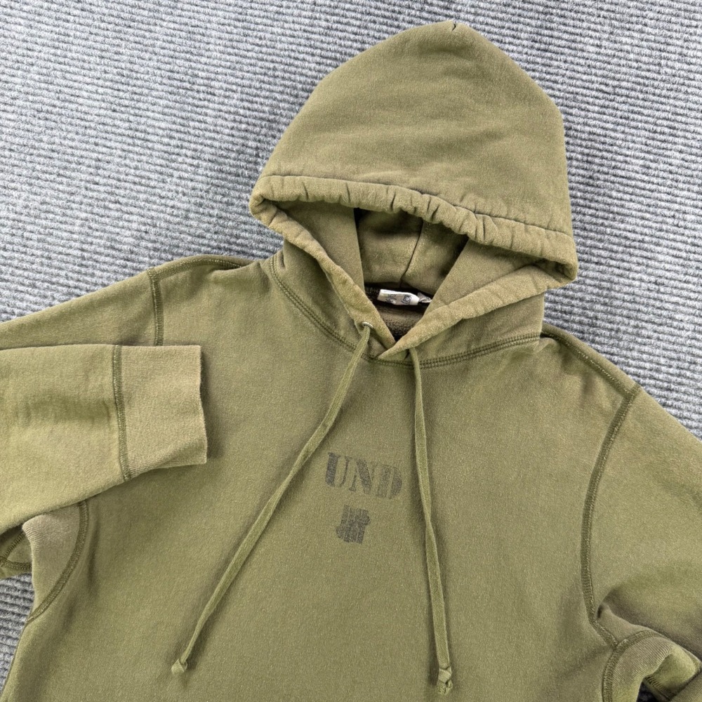 Undefeated Olive Green Logo Pullover Hoodie Mens Large Streetwear Canada Made